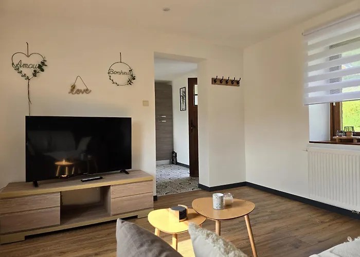 My Little House Nyaraló